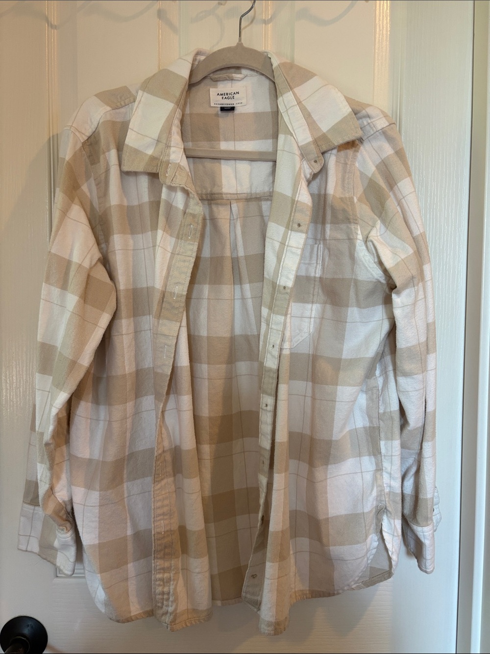 American Eagle Outfitters Beige & White Plaid Button-Down Flannel